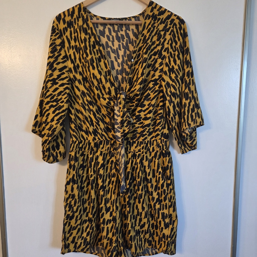 Yellow and Black Patterned Romper - image 10